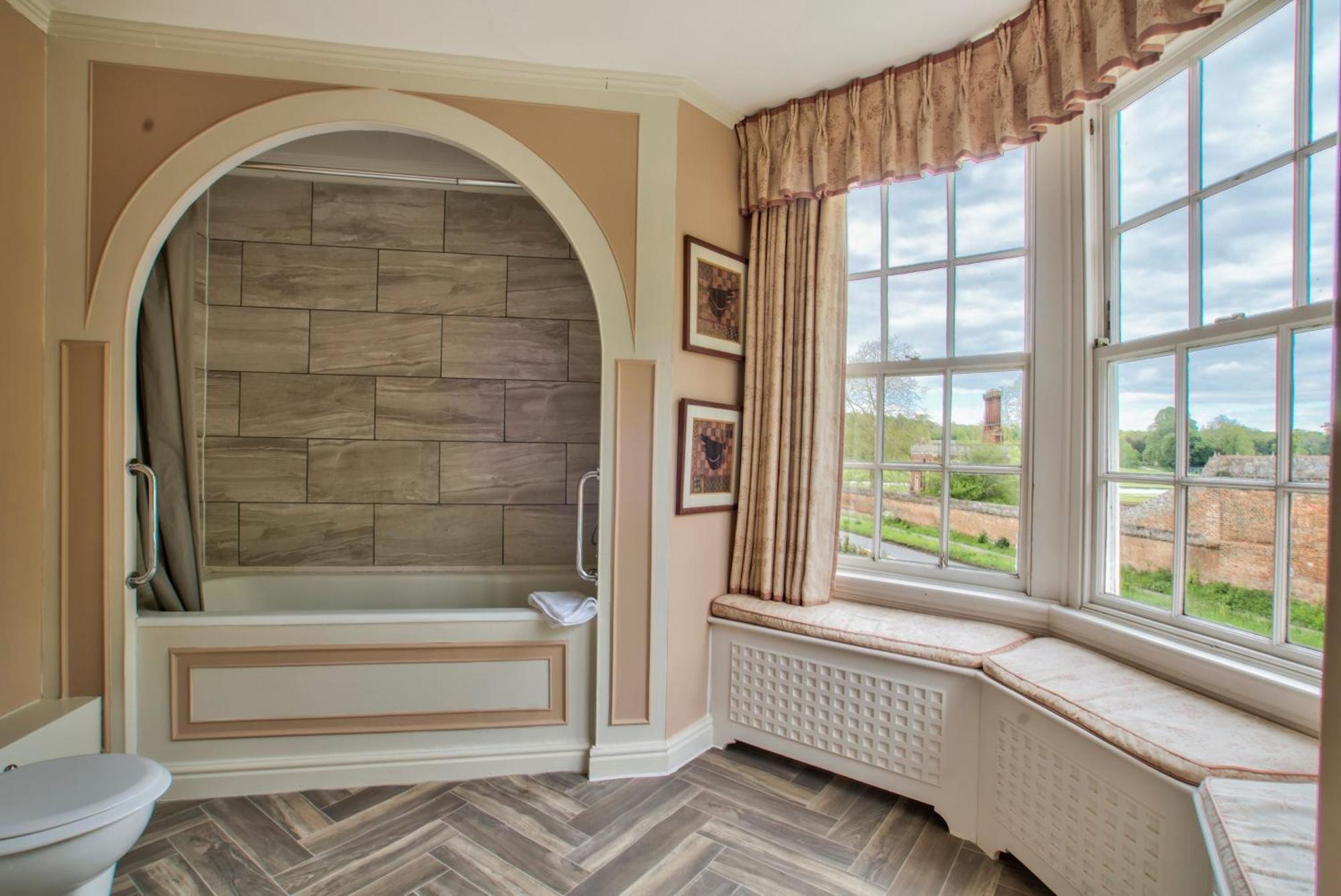 Abbey House By Group Retreats Villa Saffron Walden Dış mekan fotoğraf